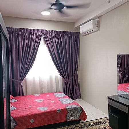 Aisy Homestay Putrajaya Cyberjaya Klia Kampung Dengkil Eksteriør billede