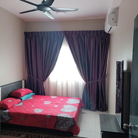 Aisy Homestay Putrajaya Cyberjaya Klia Kampung Dengkil Eksteriør billede