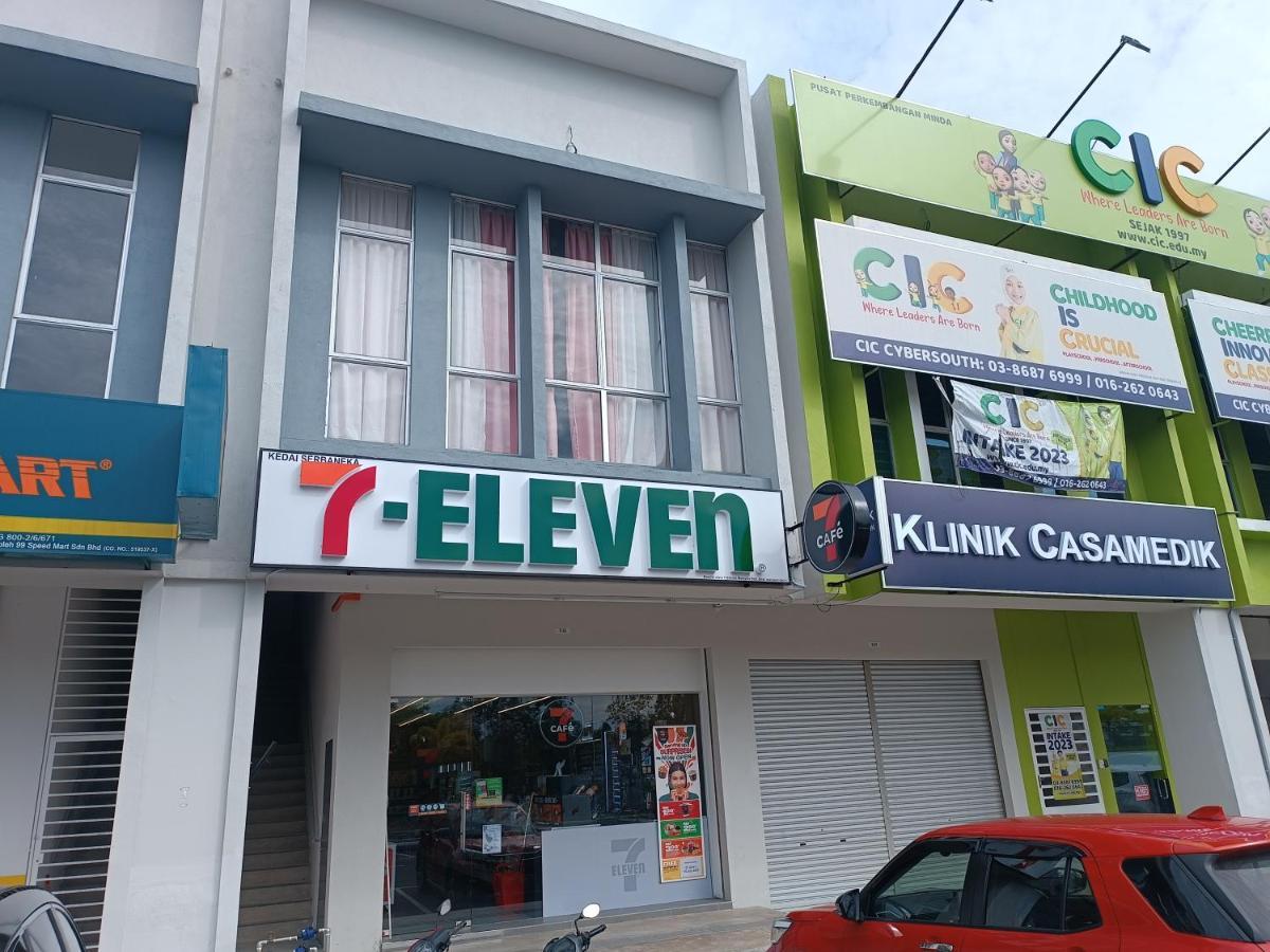 Aisy Homestay Putrajaya Cyberjaya Klia Kampung Dengkil Eksteriør billede